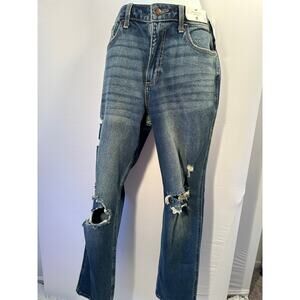Hollister Curvy High-rise Mom Jeans